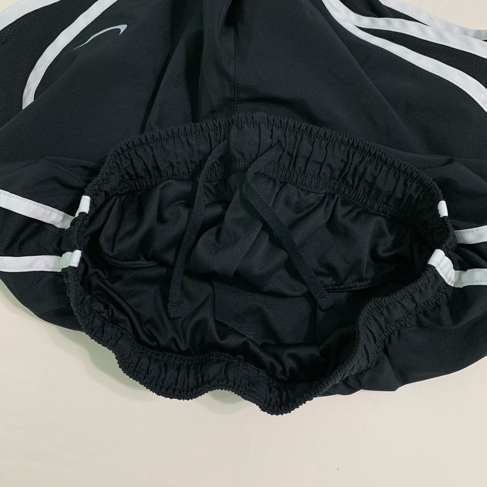 nike tempo running shorts - Picture 6 of 7
